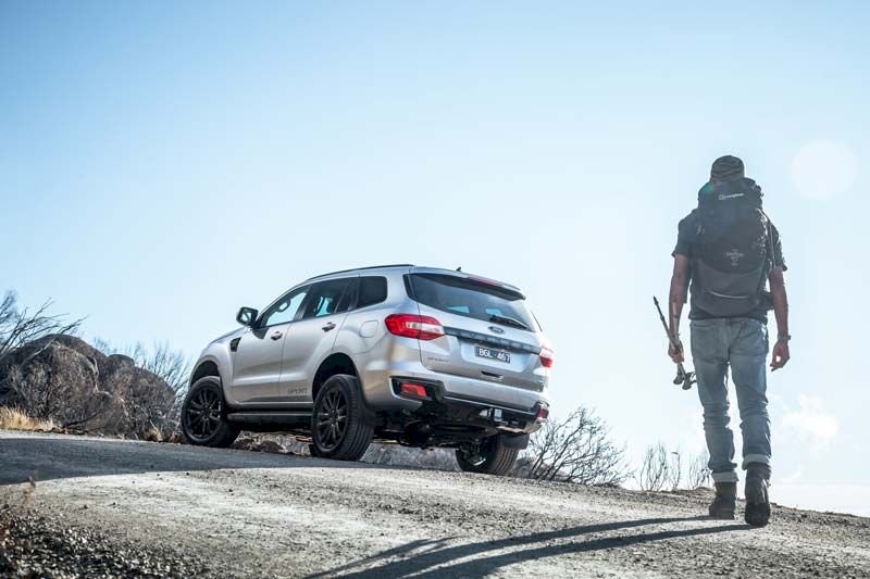 Còn sự lựa chọn nào tốt hơn Ford Everest? Một chiếc xe mạnh mẽ lại tiện nghi cho cả gia đình